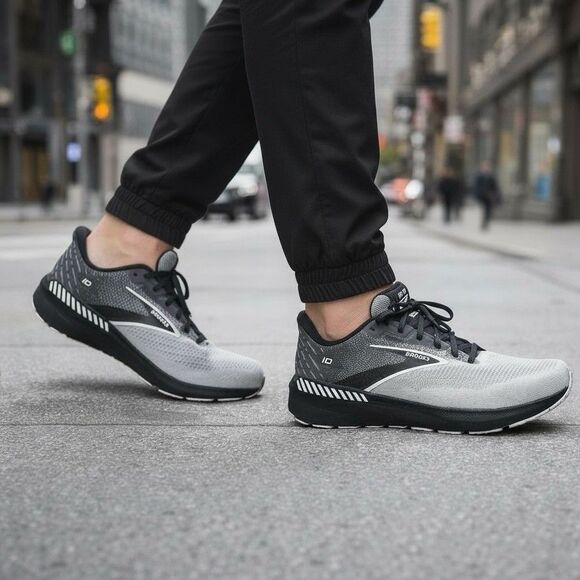 Brooks Running Shoes Mens 14 D Launch GTS 10 Black White Stability Road Trainer - Picture 14 of 14